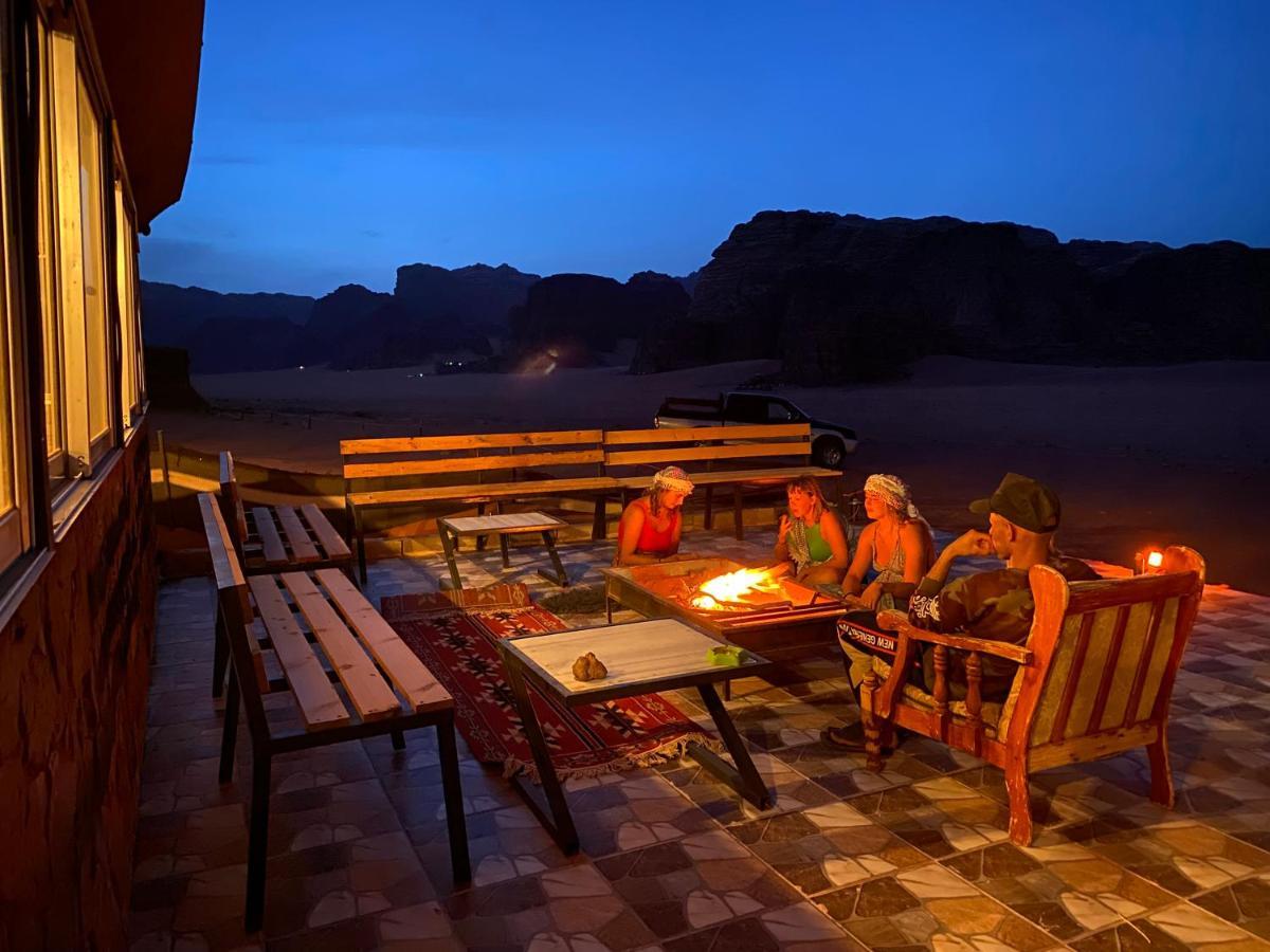 Bedouin Memories Camp Bed & Breakfast Wadi Rum Eksteriør bilde