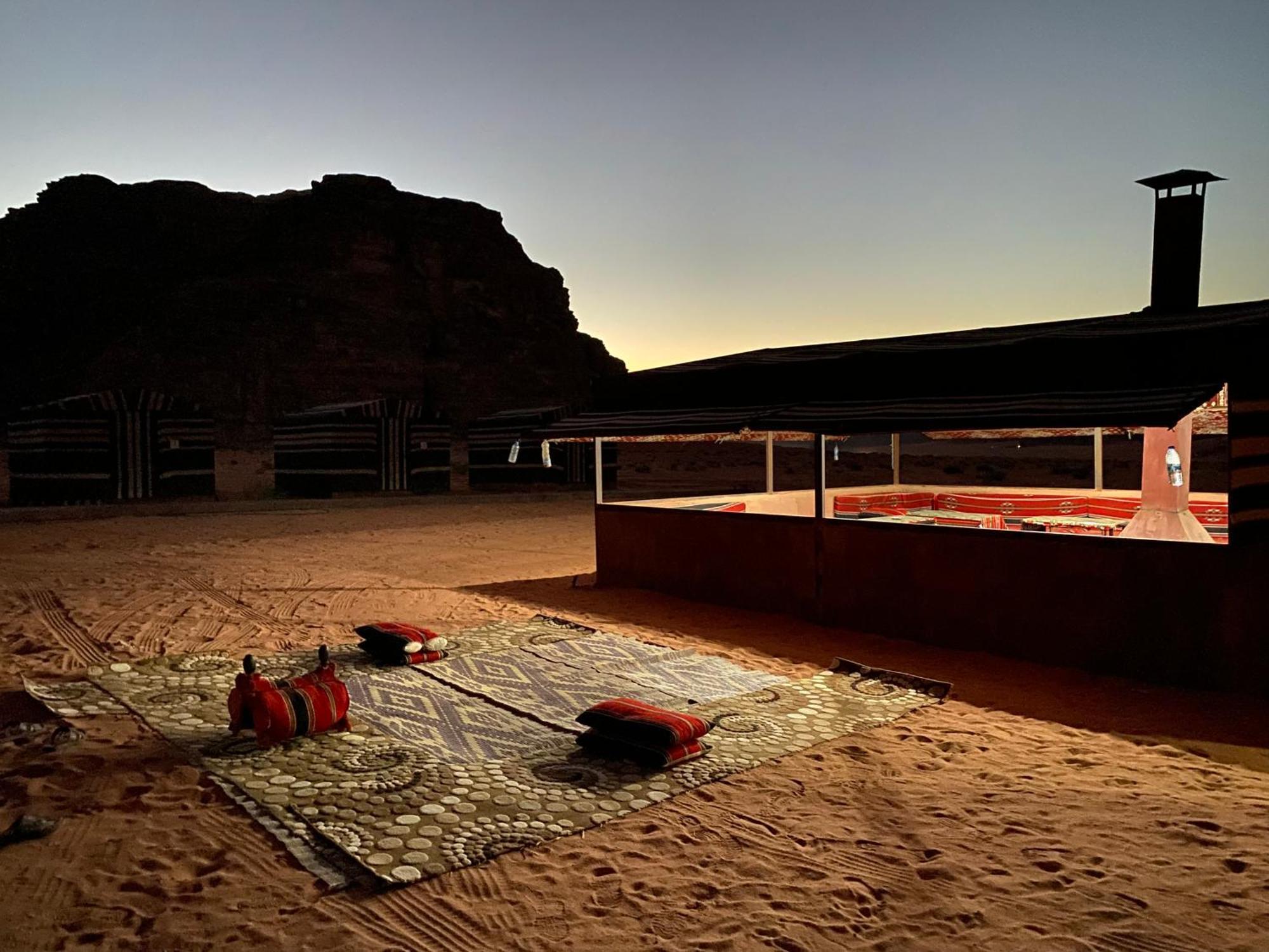 Bedouin Memories Camp Bed & Breakfast Wadi Rum Eksteriør bilde