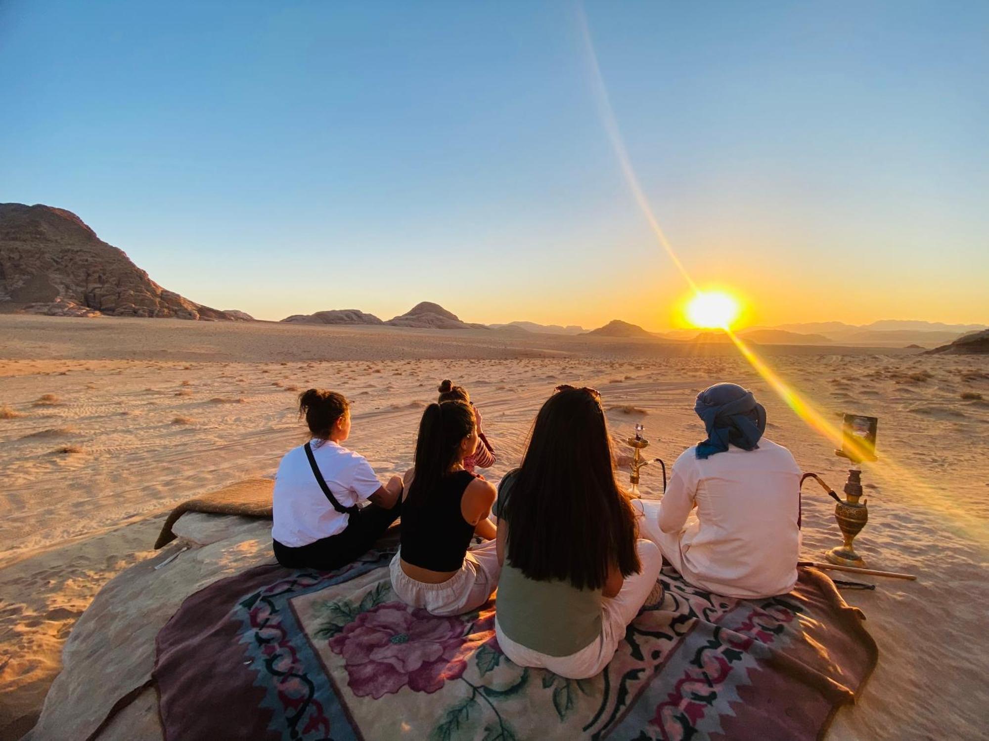 Bedouin Memories Camp Bed & Breakfast Wadi Rum Eksteriør bilde